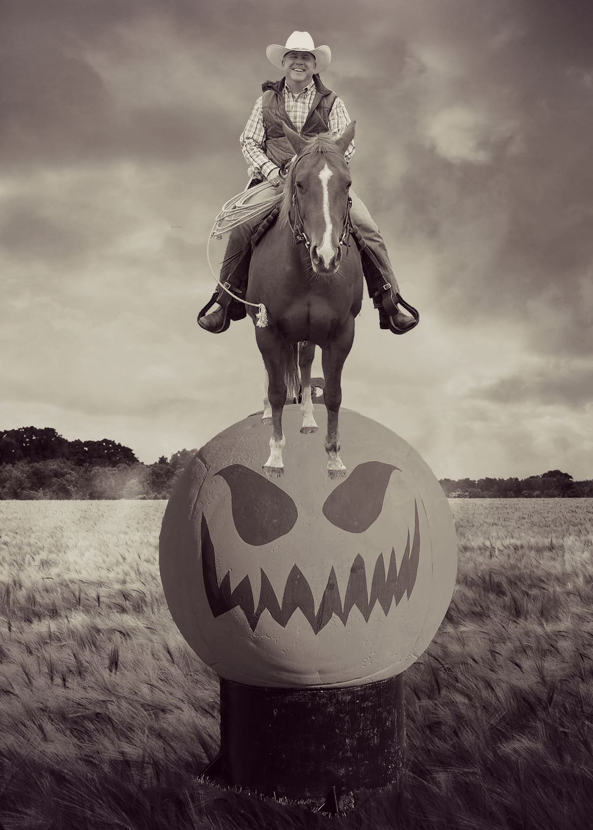 mayor on horse and pumpkin BW