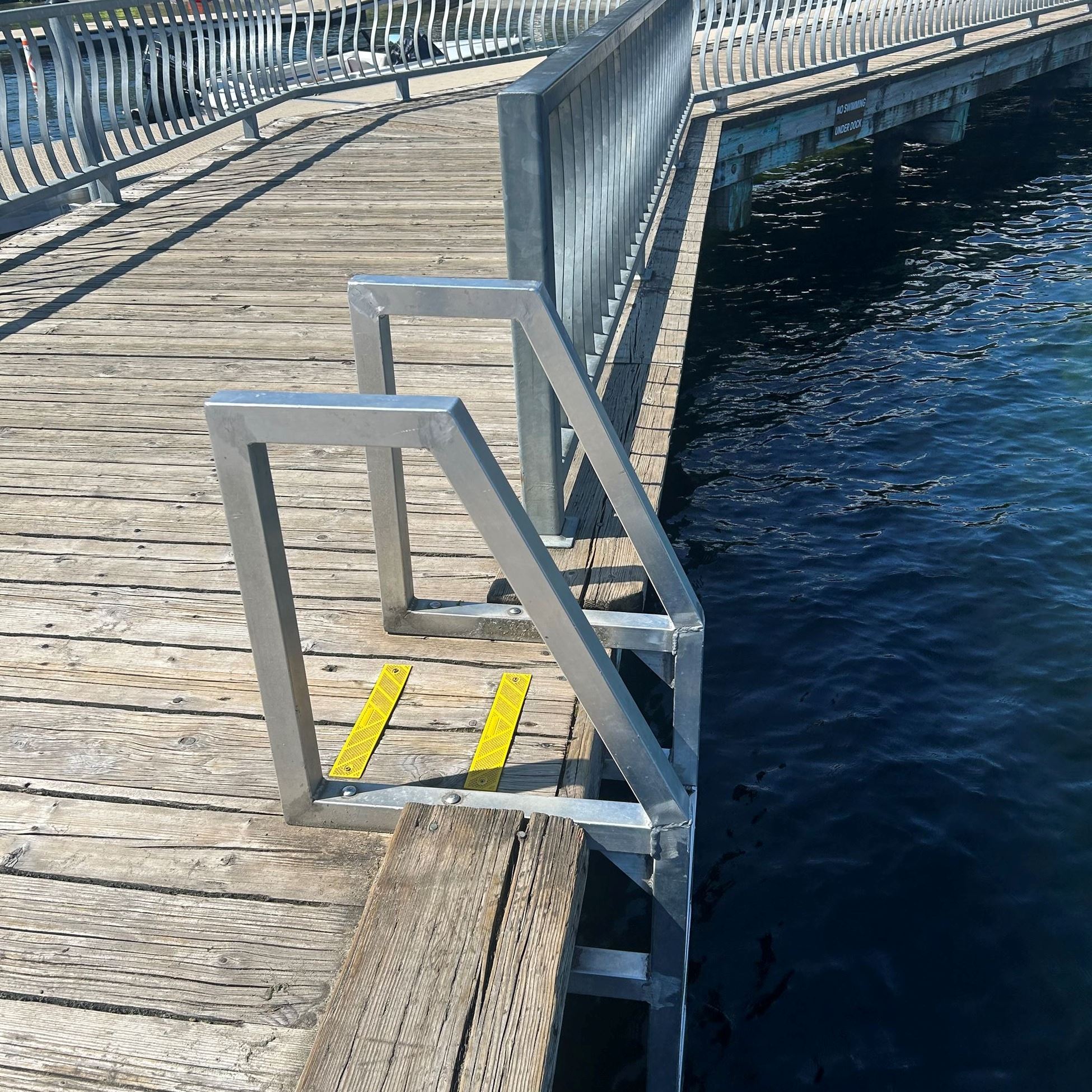 2024.07.29 Davies Beach dock new ladder